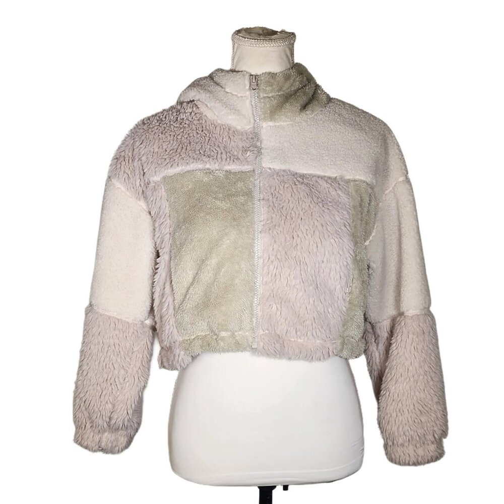 Urban Outfitters. Cropped, hooded Teddy Jacket. Size: XS